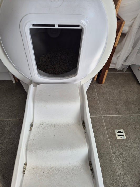Installing the Litter-Robot 4 Ramp with Shield